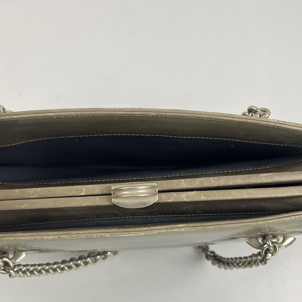 1960's VTG Gucci Gray Leather Purse/Handbag Chain Handle w/ Knight Zipper Pull - Picture 12 of 16